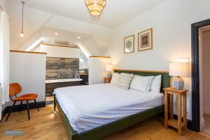 Bedroom- click for photo gallery